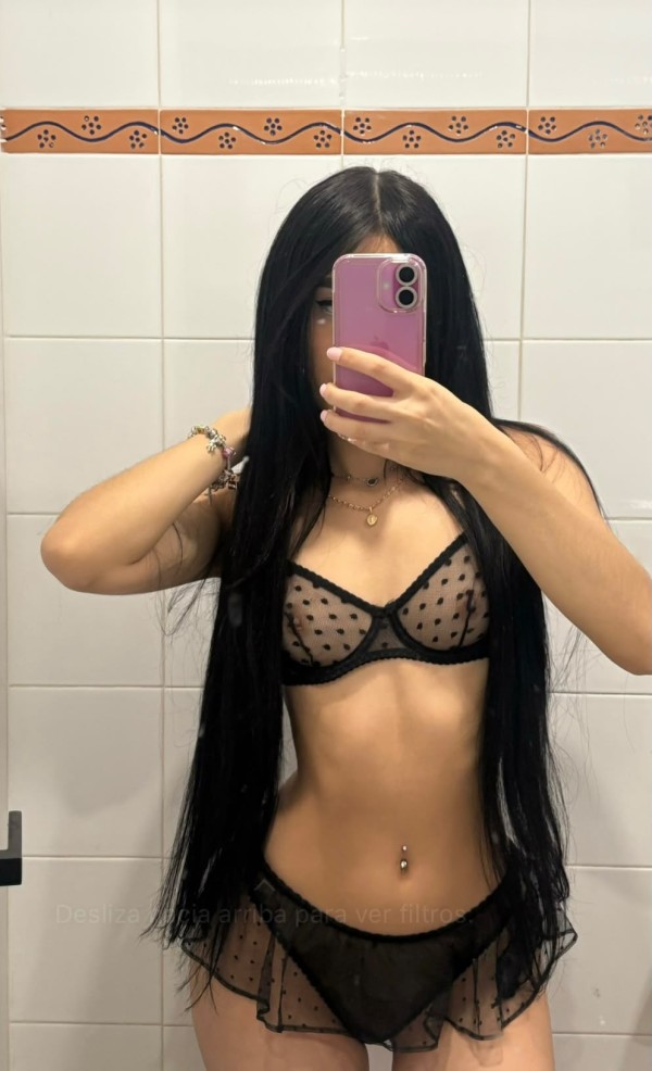 VIOLETA DELICIOSA LATINA CON GANAS DE PASARLA RICO