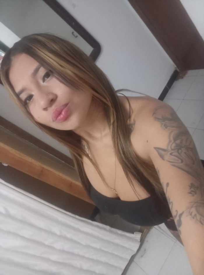 PUTA REAL MÉRIDA COLOMBIANA DE 24 AÑOS FIESTERA 24