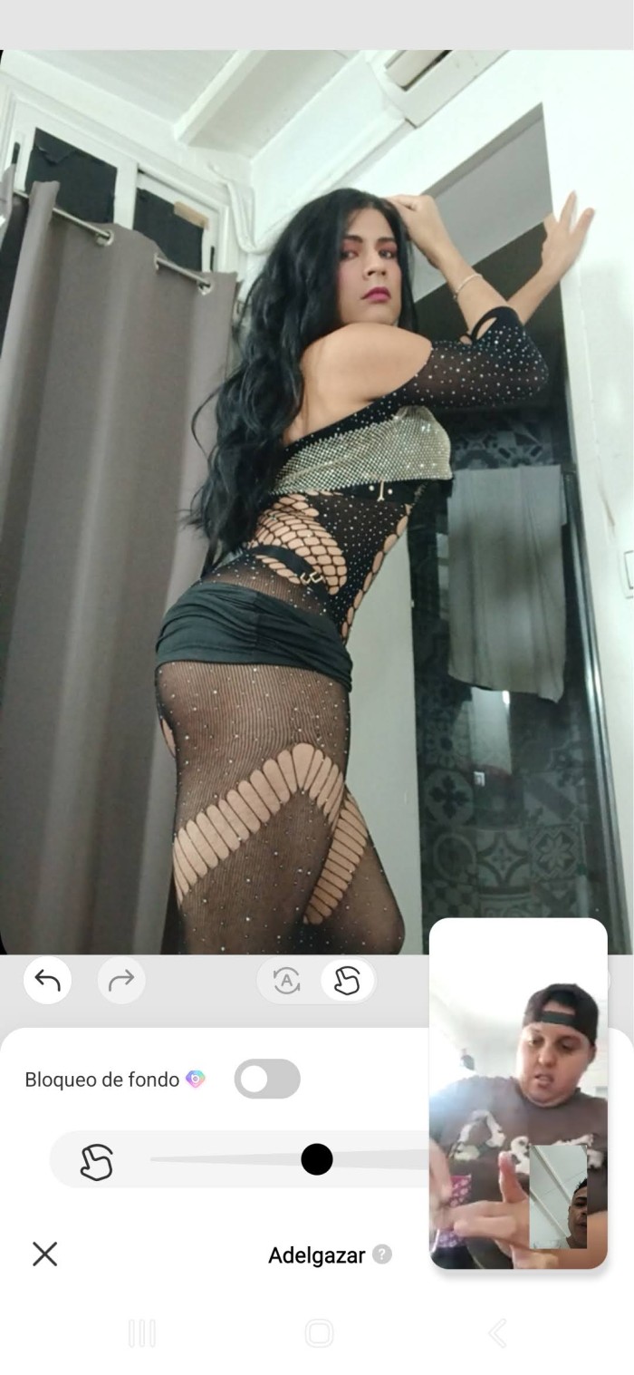 NOVEDAD EN FERROL LATINA FIESTERA CACHONDA FISTING