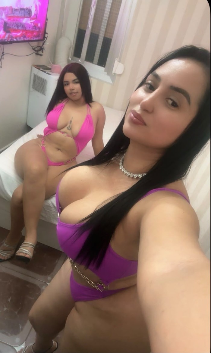 Trio en Cornellá con 2 diosas venezolanas