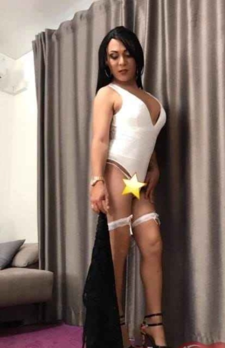 Por primera vez por Logroño brasileña chica trans fiestera viciosa