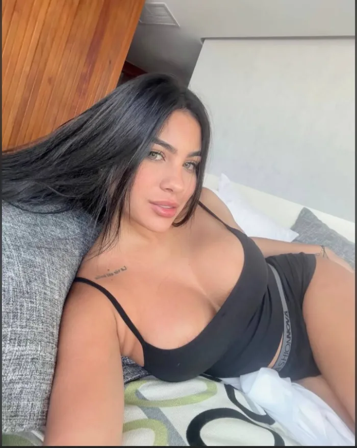 Cachonda sumisa