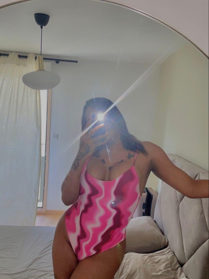 TRANS ACTIVA DOMINANTE CON 24 CM DESEOSA DE SEXO