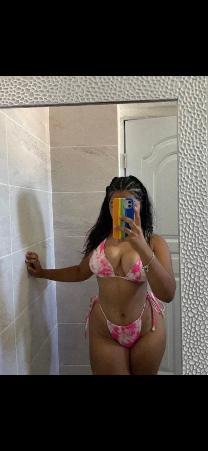 Muy Fogosa en la cama 671827652