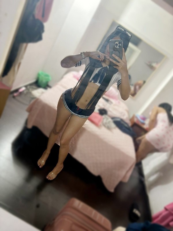 Xiara jovencita sexy y caliente en tu zona disponible 24hr y domicilio