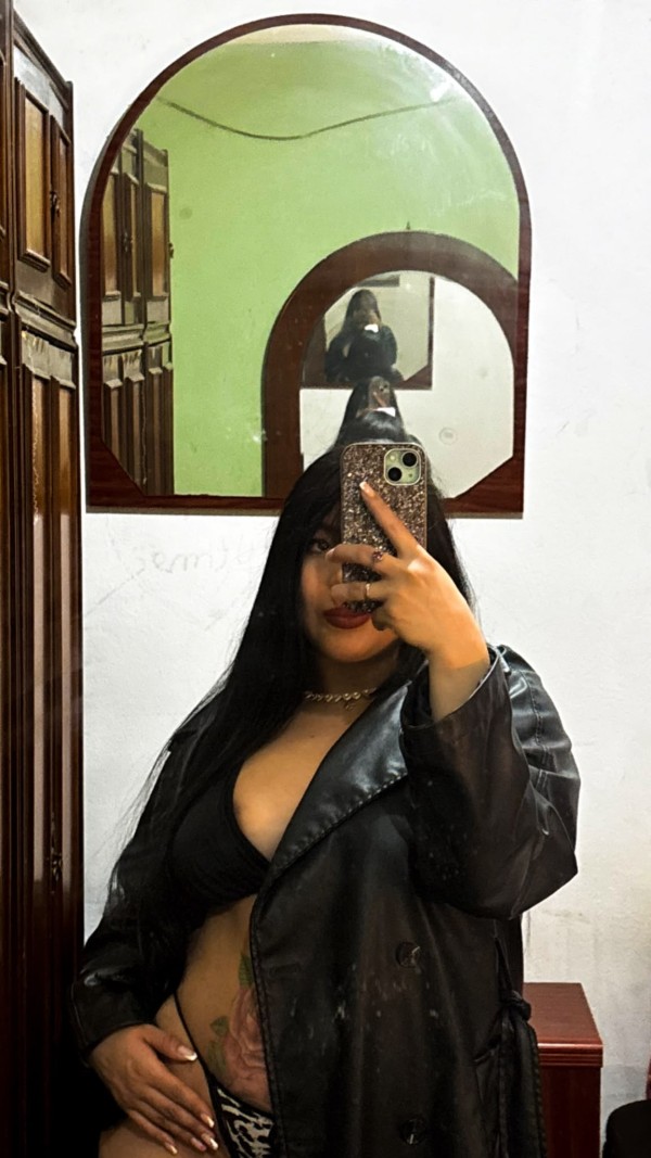 NICOL COLOMBIANA JOVENCITA ALEGRE Y CACHONDA