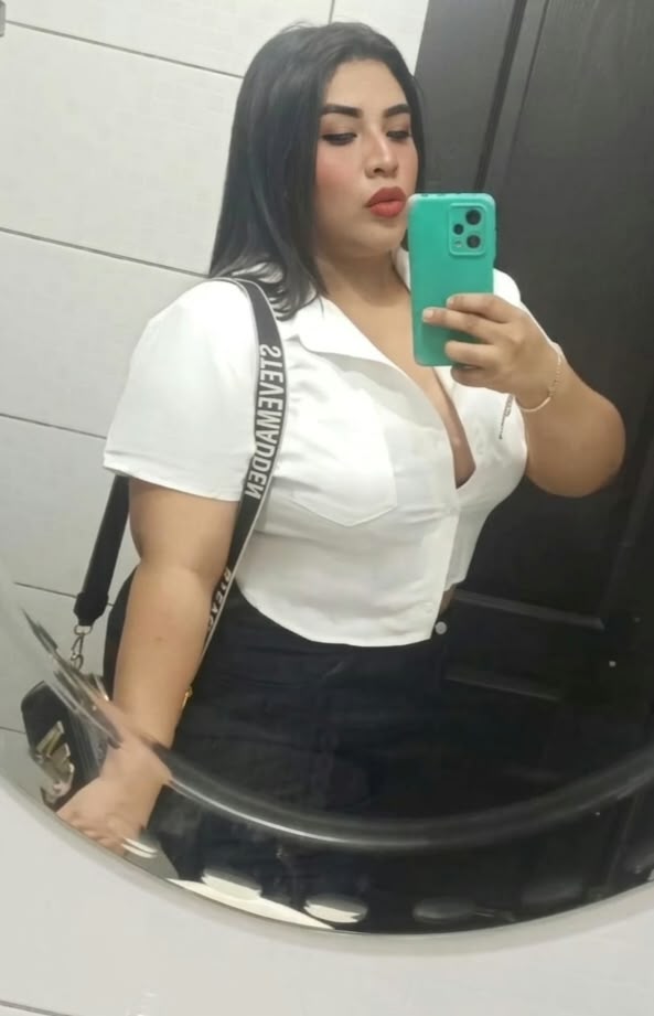 ¡ESTOY DE VUELTA! TE ESPERO MOJADITA PARA QUE ME FOLLES RICO