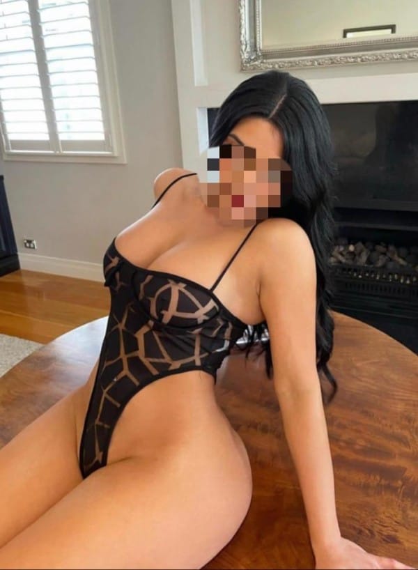 ARGENTINA JOVENCITA GUAPÍSIMA 25 AÑOS NOVEDAD 24H