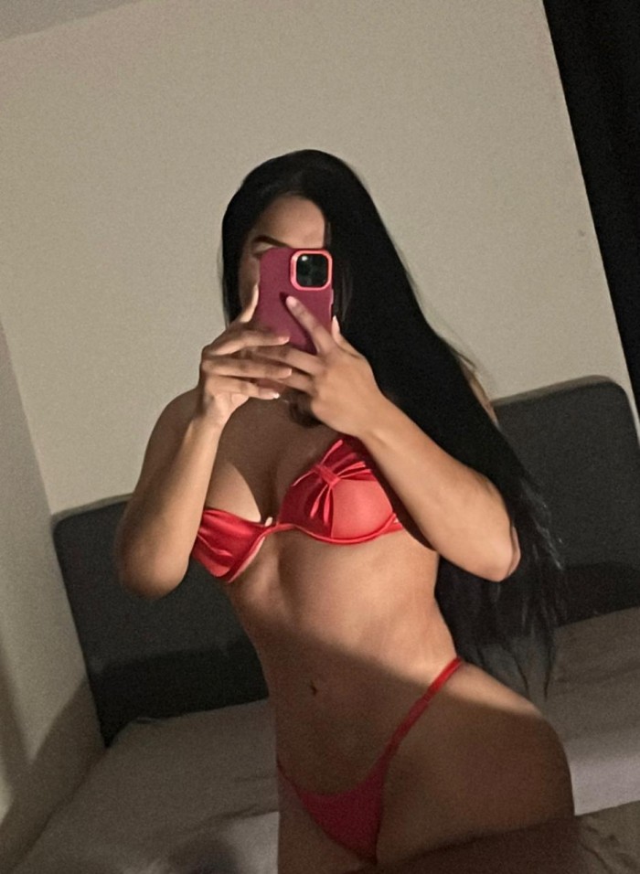 SOY SARA, COLOMBIANA RESERVADA Y CALUROSA