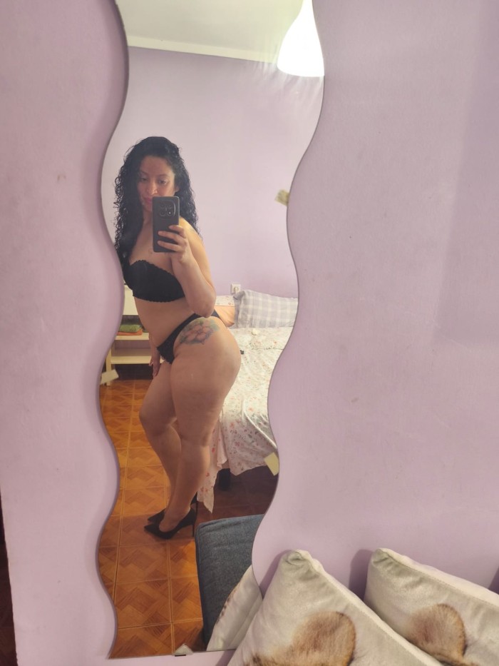BESOS, CARICIAS, GARGANTA, PROFUNDA DISPONIBLE EN OVIEDO, SOLO SALIDAS