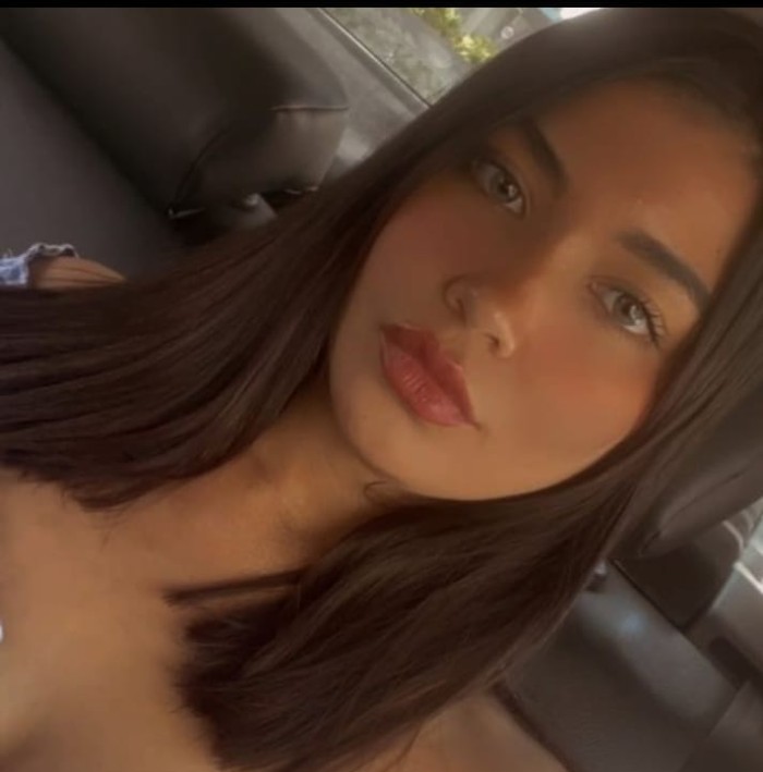 GINA 25 AÑOSCOMPLETA ESCORT DE REGRESO PALMA