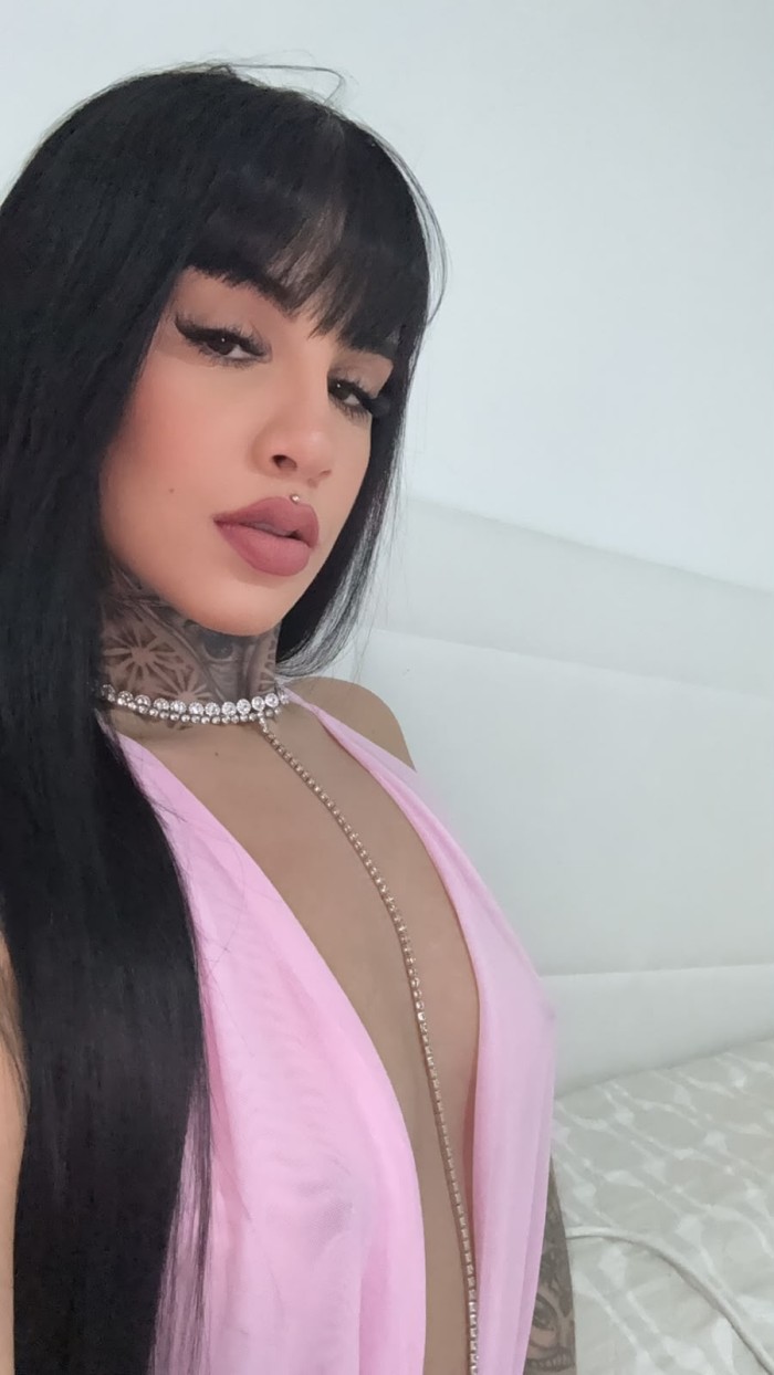 EN TORREVIEJA ESCORT ARDIENTE DESEOSA DE SEXO