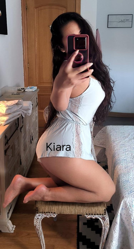 Kiara Bomba de sexo y fiesta ,un encanto latino.