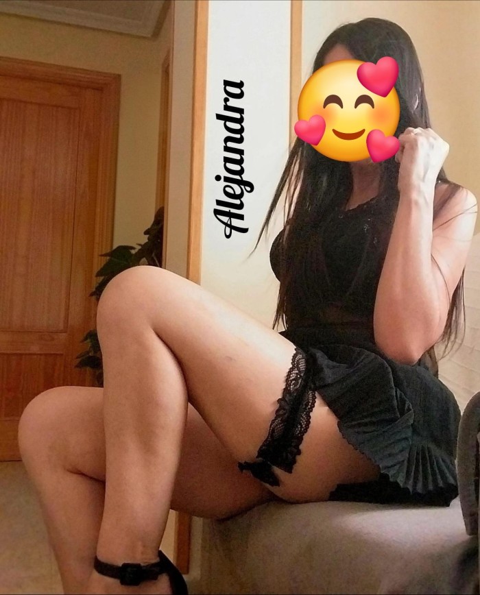 ALEJANDRASOY LA MUJER QUE ESTÁS BUSCANDO