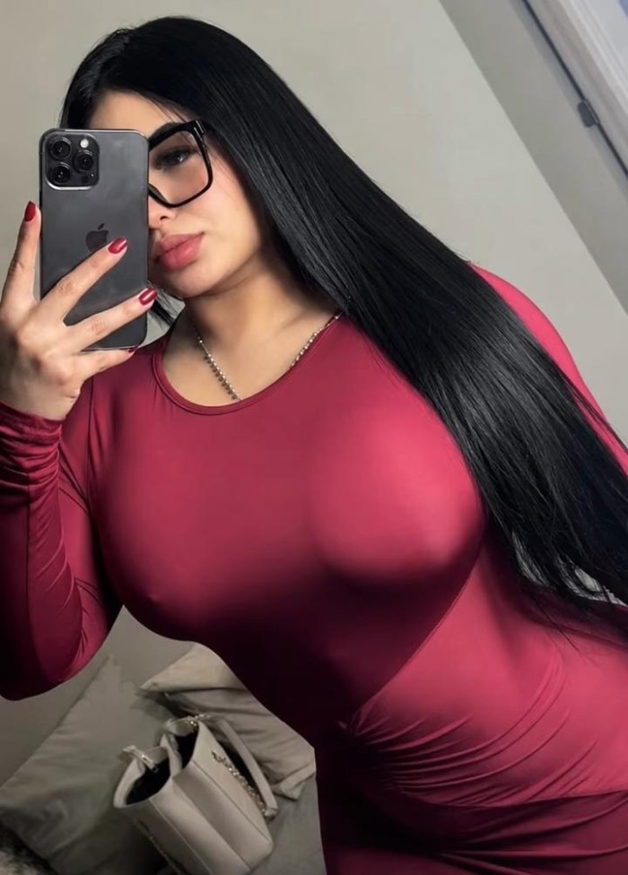 Caliente ardiente y juguetona