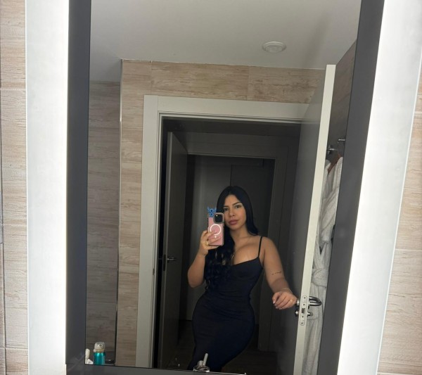 ARDIENTE SENSUAL APASIONADA DESEOSA DE SEXO