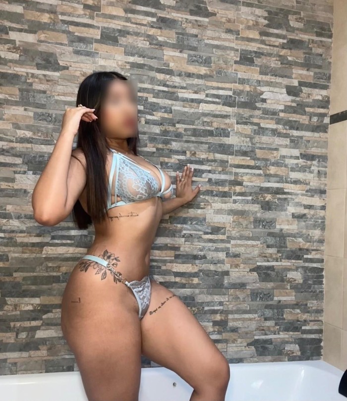 SARA JOVEN COLOMBIANA CALIENTE Y MORBOSA -631173917