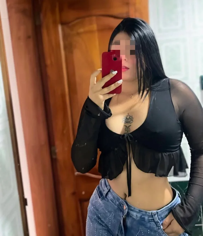 LINA JOVENCITA RECIÉN LLEGADA CON MUCHAS GANAS