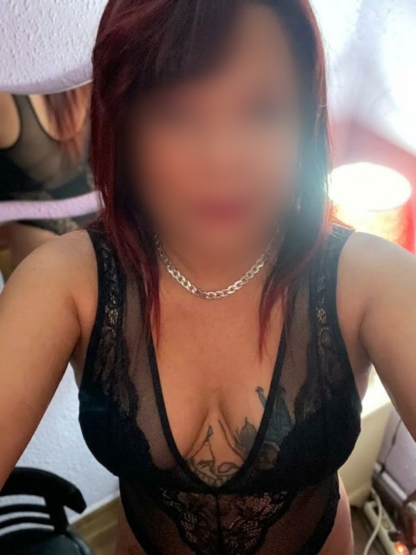 NOVEDAD DOMINICANA CON GRANDES TETAS/ FIESTERA