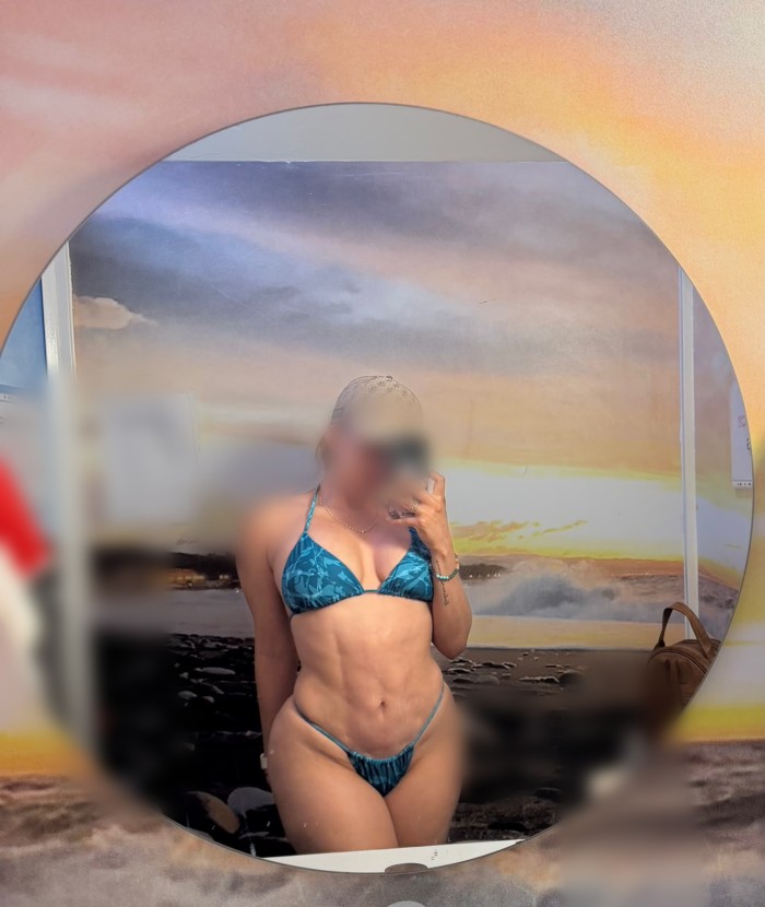 TU DIOSA PERVERSA FIESTERA FOGOSA DE CURVAS UNICAS ARDIENTE NOVEDAD