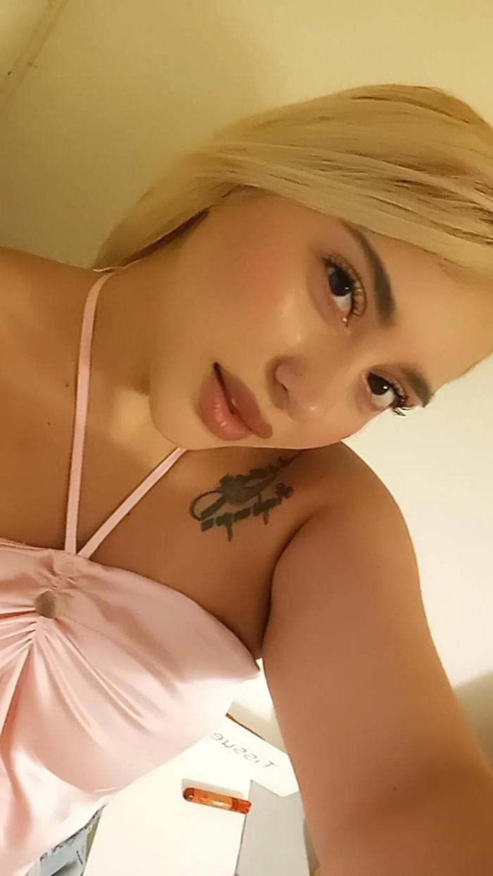 PAISITA COLOMBIANA CACHONDA DE PASO POR TU CIUDAD