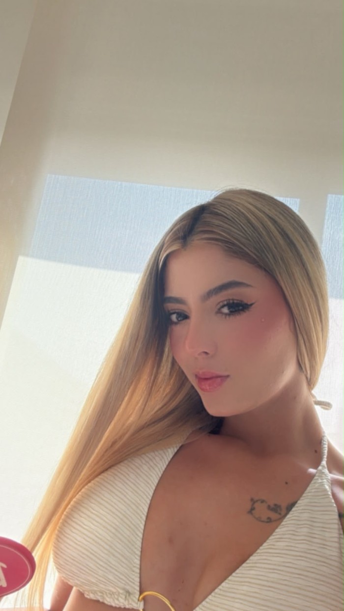 Raquel rubia inolvidable