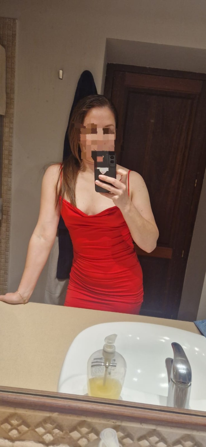 ARDIENTE SENSUAL CACHONDA DESEOSA DE SEXO