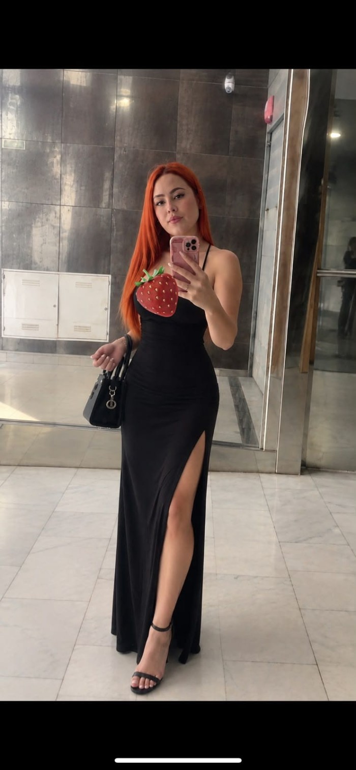 YULI  COLOMBIANA MUY FIESTERA EN ALCIRA CON SITIO