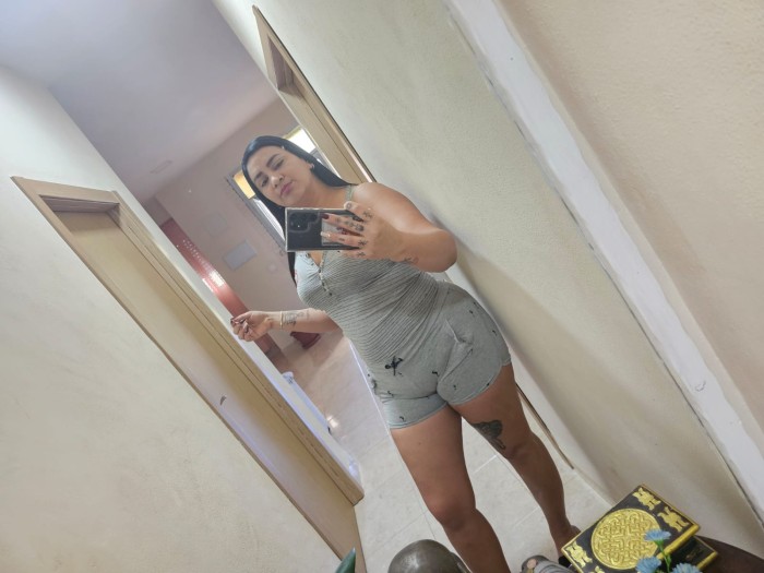 LATINA SENSUAL MAMADAS EN VILLAREAL! 24h