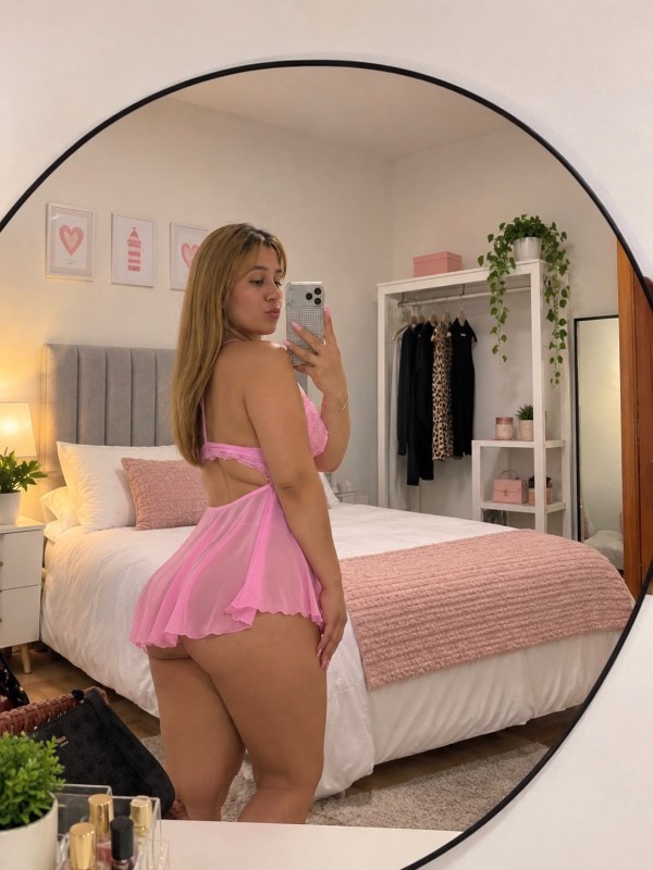 Sexy jovencita fiestera en Gijon