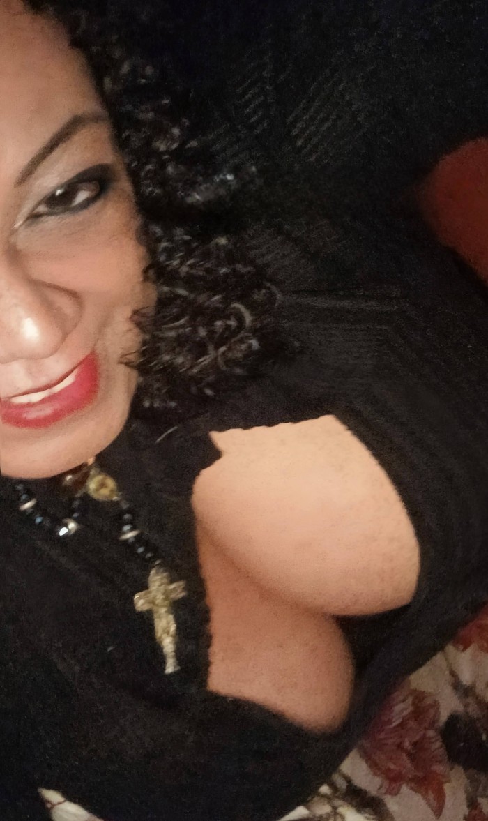 TRANS KAREN ZARAGOZA NINFOMANA Y MUY FIESTERA TRAN