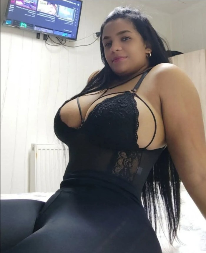 NOVEDAD!!! VENEZOLANA MORBOSA Y SUPER CALIENTE