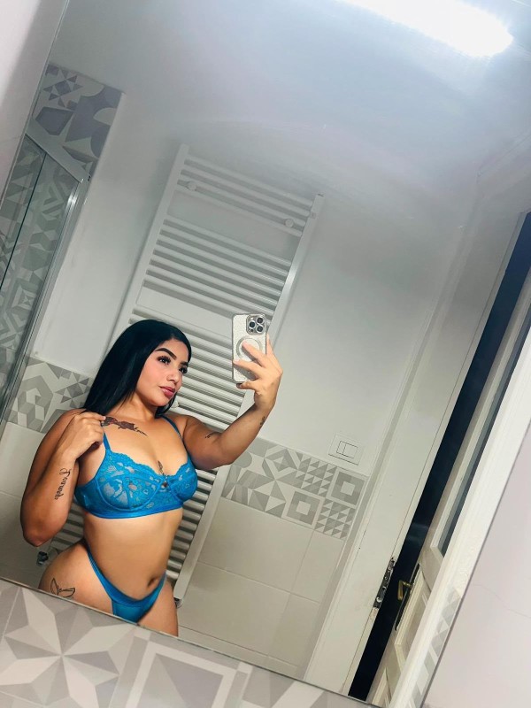 AMIGAS LATINAS COMPLETAS EN GETXO .-745094142