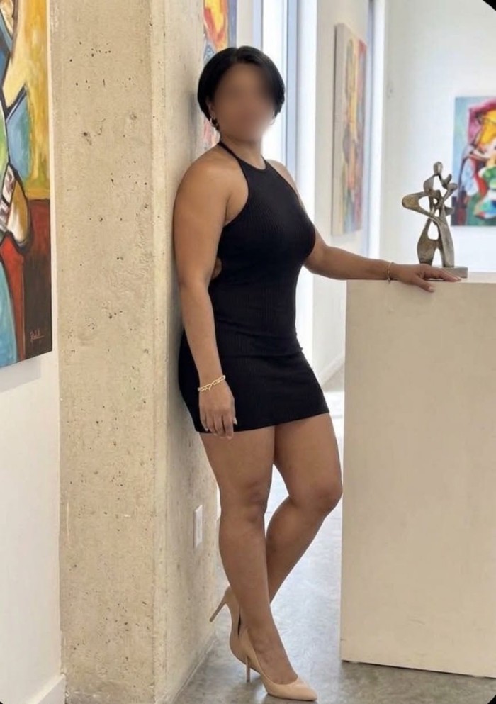 VIOLETA MASAJISTA DE LUJO PARA QUE LA PASES BIEN