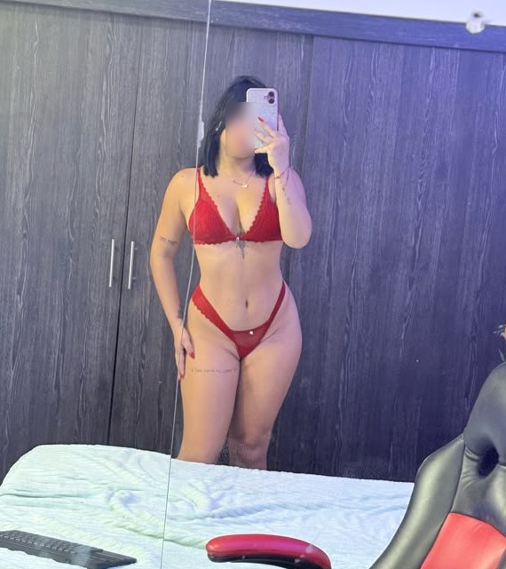 ESTUDIANTE CON GANAS DE SEXO A TOPE NOVEDAD EN EL PUERTO DE SANTAMARIA
