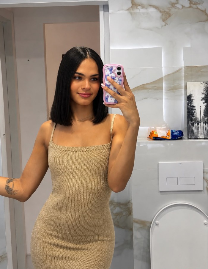 EXQUISITA TRANS DE LUJO CON UN REGALO ESPERANDOTE