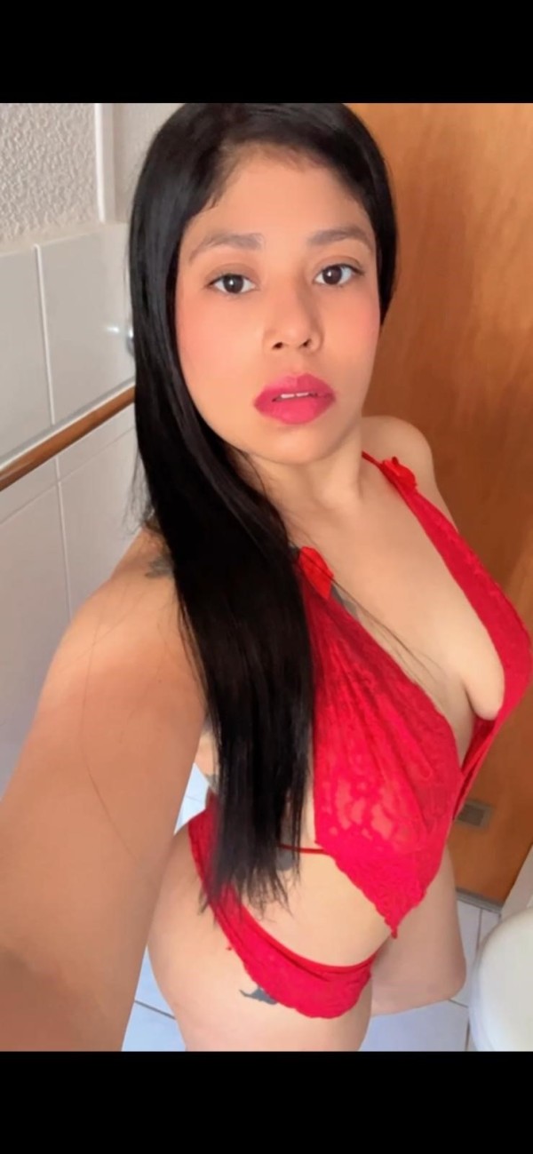 BOCA DELICIOSA PARA COMERME TODA TU POLLA