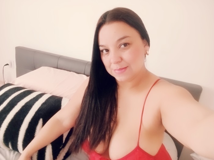 FULL FIESTERA ALEJANDRA CACHONDA MULTIORGASMICA