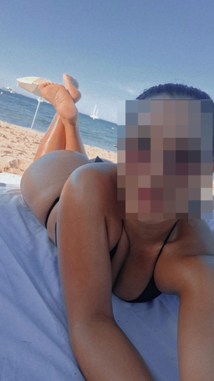 EN IBIZA FIGUERETAS BOMBA DE SEXO FIESTA ESCORT