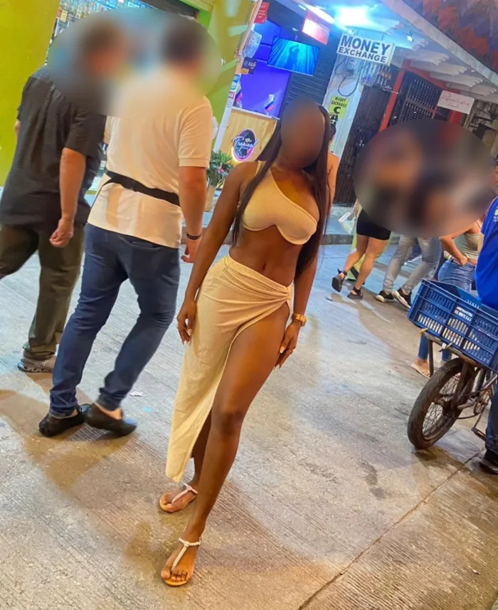en Zaidín DULCE, COQUETA Y MUY TRAVIESA 676915618