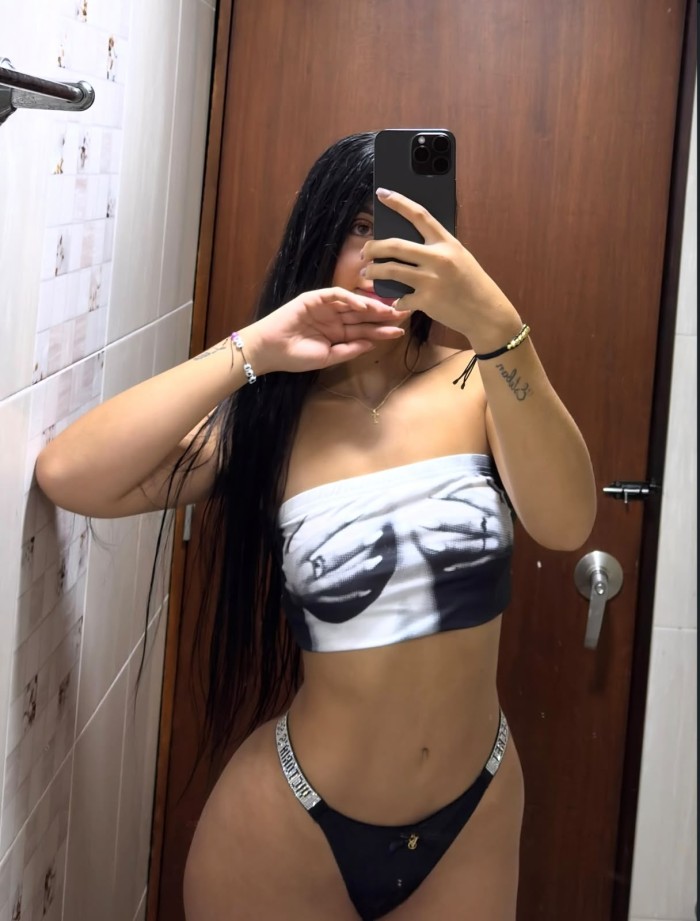 MIA ZONA VITORIA SEXO A TOPE HERMOSA DE ENCANTO