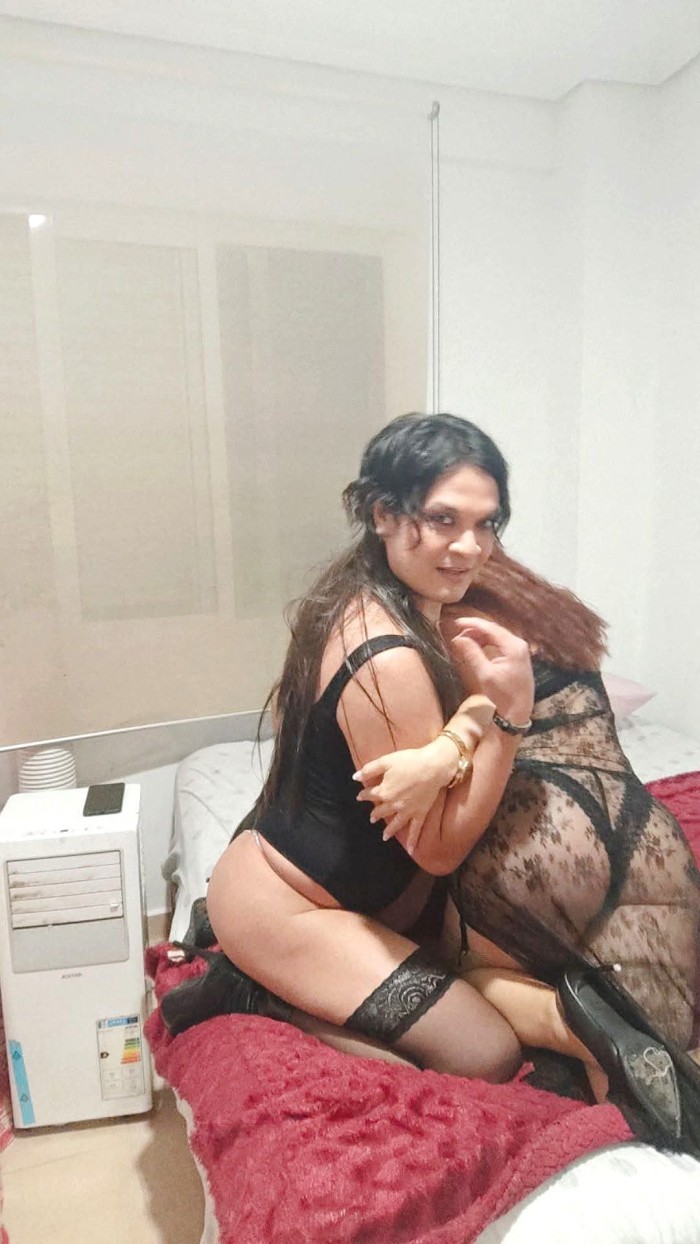 Somos dos amigas sensuales y morbosas, cariñosas