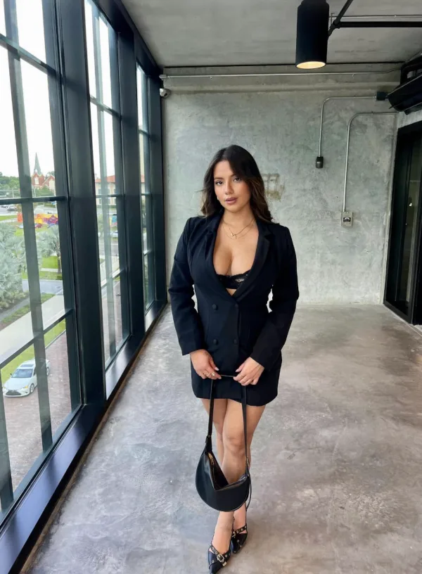 COLOMBIANA EXÓTICA EN VILLALBA SOLO SALIDAS