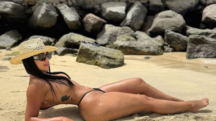 ESPECTACULO DE CHICA LLEGA PARA CAMBIARLO TODO EN SEVILLA