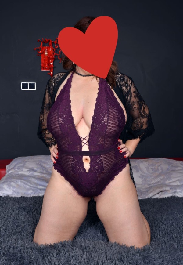 BERTAMIRANS GABY MADURITA SEXY ENTREGADA ENROLLADA
