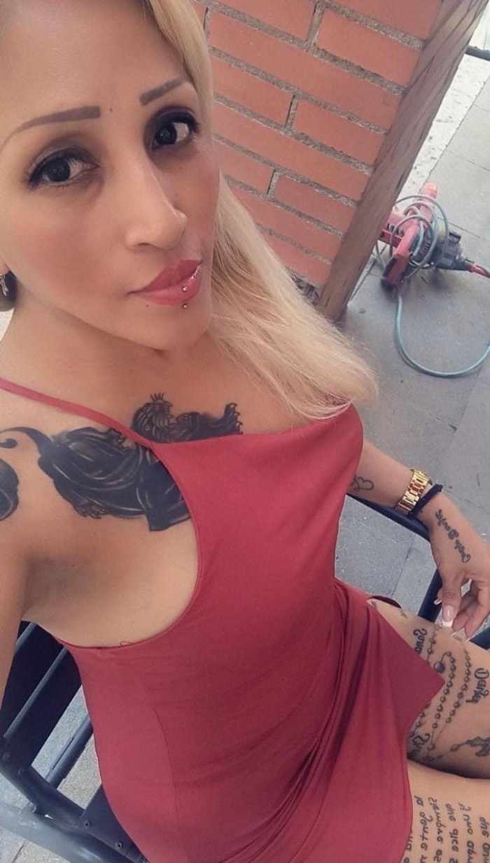QUIERO FIESTA MIENTRAS ME FOLLAS DURO CACHONDA