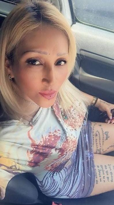 QUIERO FIESTA MIENTRAS ME FOLLAS DURO CACHONDA