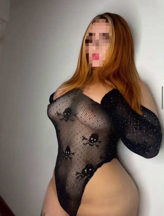 Nueva en cerdanyola latina muy caliente completa