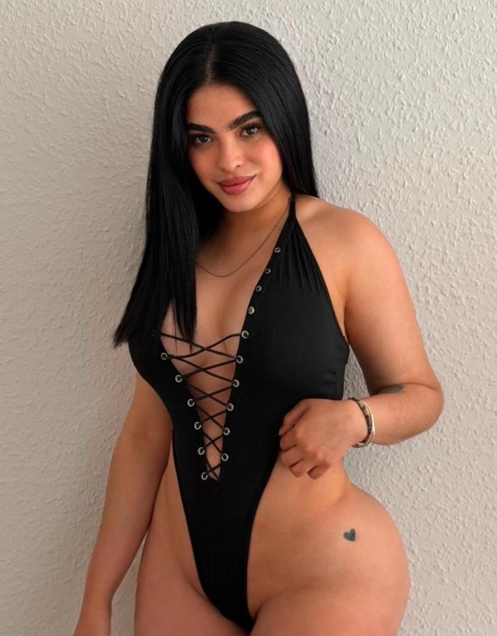 VENEZOLANA DE LUJO JUGOSA Y MUY CALIENTE