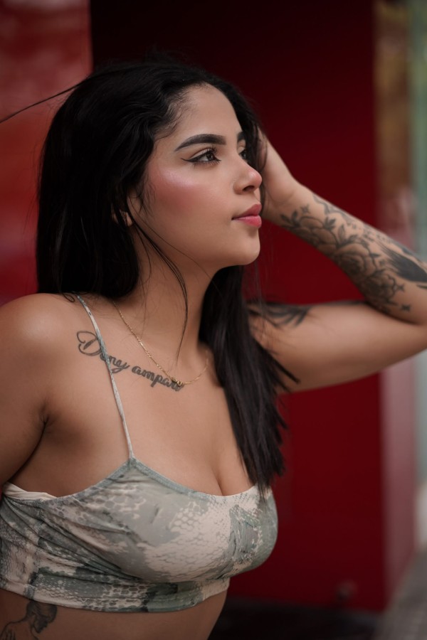SAMANTHA TU COLOMBIANA DELGADITA..FIERA EN LA CAMA